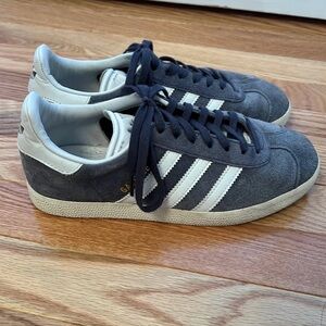 Adidas Gazelle Sneakers
